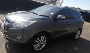 Hyundai iX35 2011 full