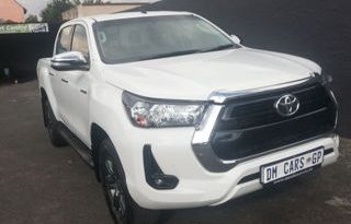 Toyota Hilux 2020 full