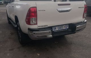 Toyota Hilux 2020 full