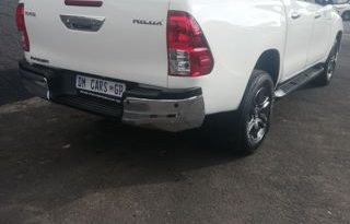 Toyota Hilux 2020 full