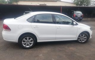 Volkswagen Polo 2014 full