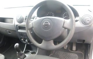 Nissan NP200 2018 full