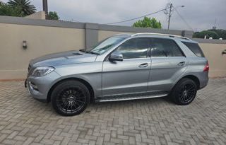 Mercedes-Benz ML 2013 full