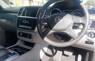 Mercedes-Benz ML 2013 full
