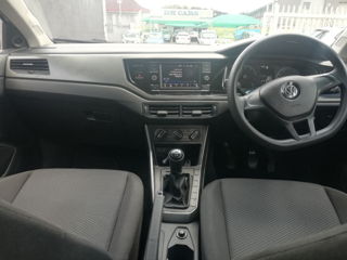 Volkswagen Polo 2019 full
