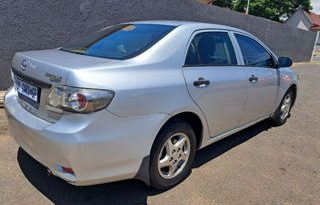 Toyota Corolla Quest 2016 full