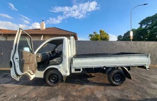 Hyundai H100 Bakkie 2009 full