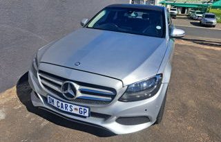 Mercedes-Benz C-Class 2016 full