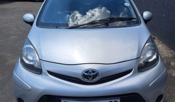 2012 Toyota Aygo 1.0 full