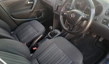 2016 Volkswagen Polo TSI full