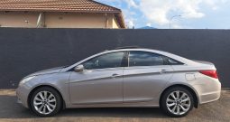 HYUNDAI SONATA 2.4