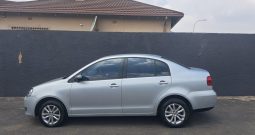 VOLKSWAGEN POLO VIVO 1.4 TRENDLINE AUTO 5-RD