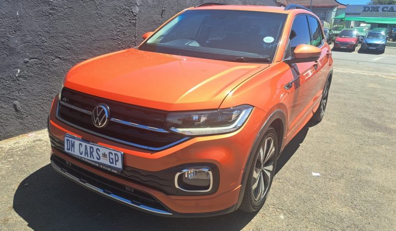 VOLKSWAGEN T- CROSS R LINE full