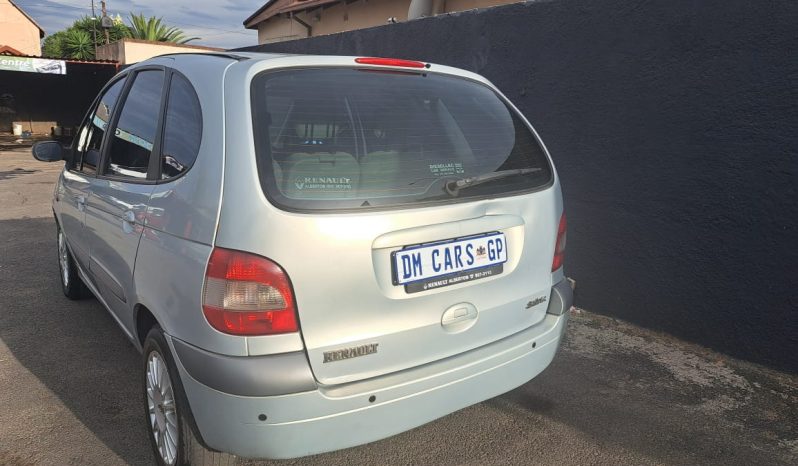 RENAULT SCENIC 2.0 full