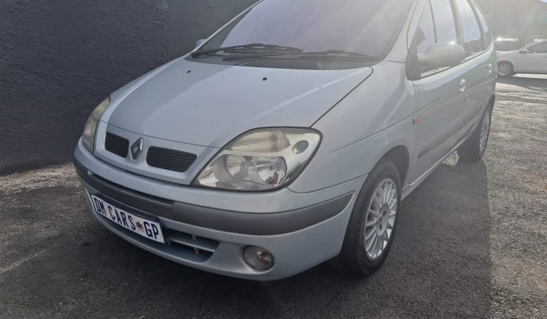 RENAULT SCENIC 2.0 full