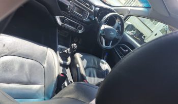 KIA RIO 1.4 TEC  5-DR full