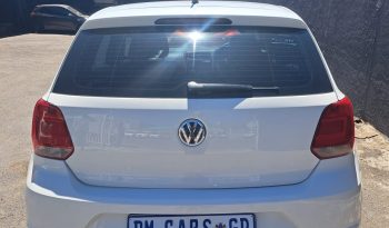 VOLKSWAGEN POLO VIVO 1.4 full