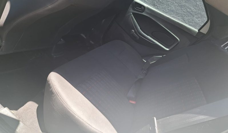 FORD FIGO 1.4 full