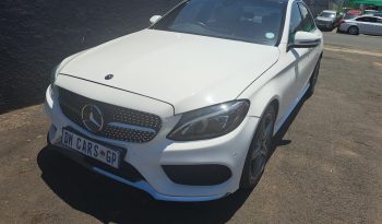 Mercedes Benz AMG LINE C250 full