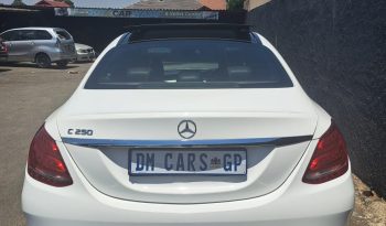 Mercedes Benz AMG LINE C250 full