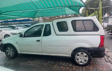 2016 Nissan NP200 1.6i (Aircon) Safety Pack