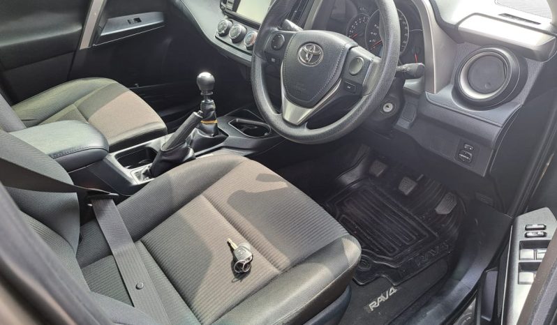 2018 TOYOTA RAV4 full