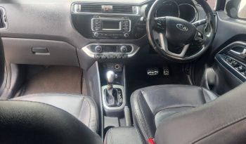 2016 KIA RIO TEC AUTO full