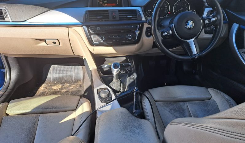 BMW 3 Series 318i full