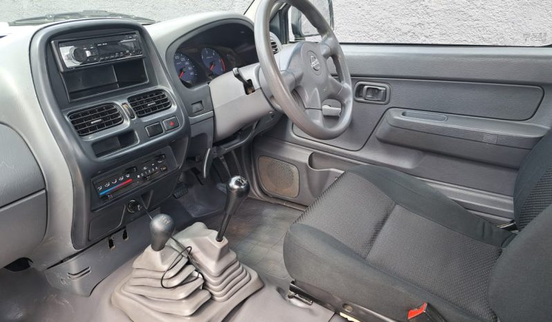 Nissan NP300 2.5 TDi LWB 4×4 Single -Cab full