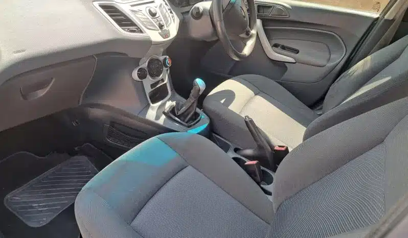 2011 Ford Fiesta 1.6 Trend Manual full