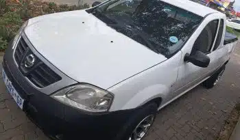 NISSAN NP200 full