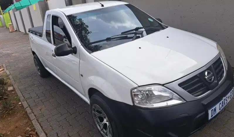 NISSAN NP200 full