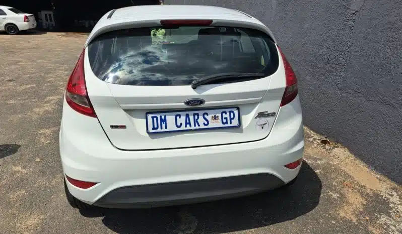 2012 Ford Fiesta 1.4 Trend full