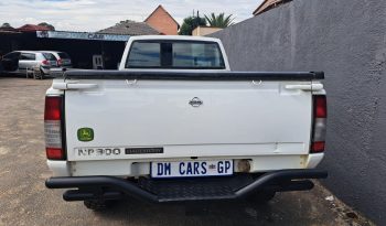 Nissan NP300 2.5 TDi LWB 4×4 Single -Cab full