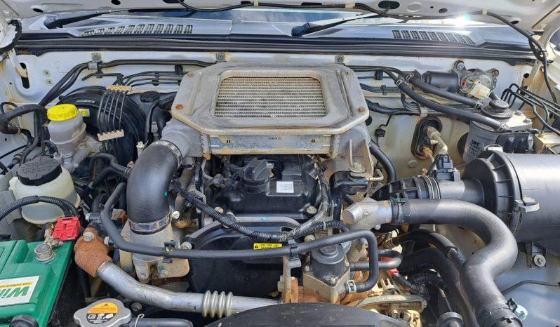 Nissan NP300 2.5 TDi LWB 4×4 Single -Cab full
