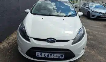 2012 Ford Fiesta 1.4 Trend full