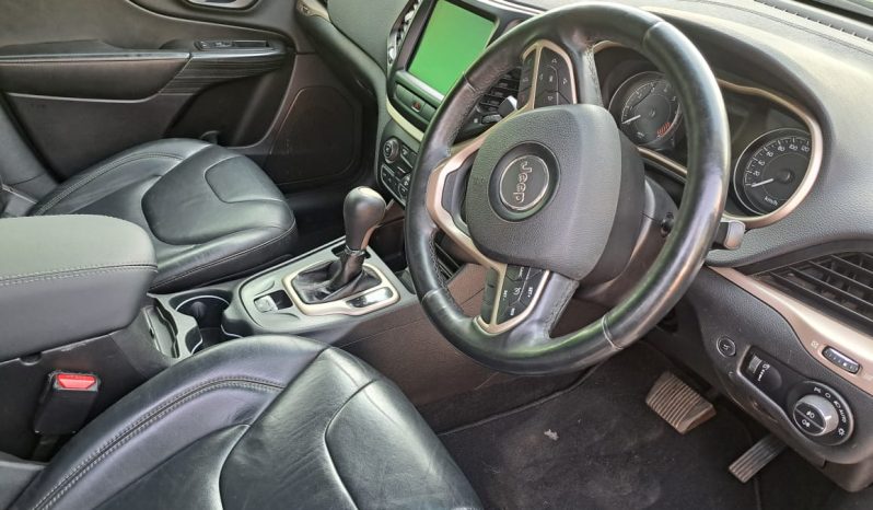 Jeep Cherokee 3.Limited Auto full