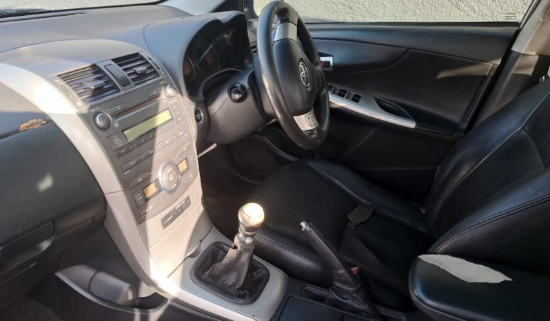 2009 Toyota Corolla 2.0 D-4D Exclusive full