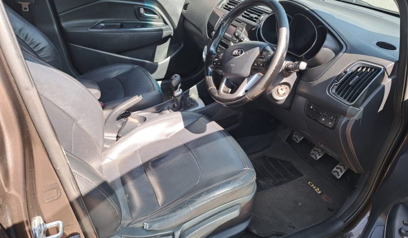 Kia Rio 1.4 Tec full