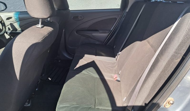 2018 ETIOS SEDAN 1.5 full