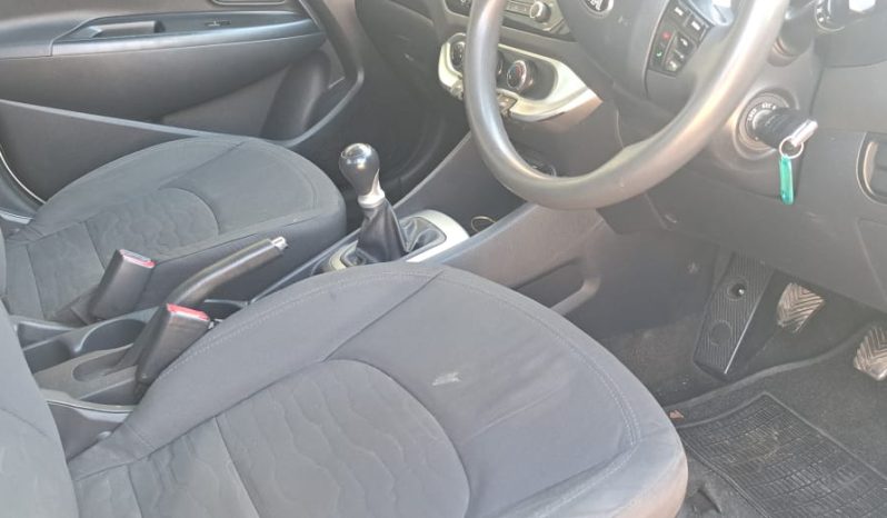 2015 Kia Rio 1.4 5-dr Manual full