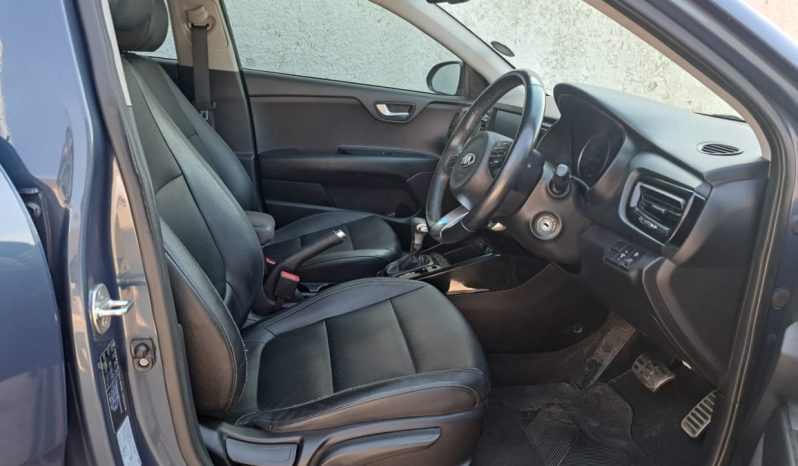 Kia Rio 1.4 Tec Auto full