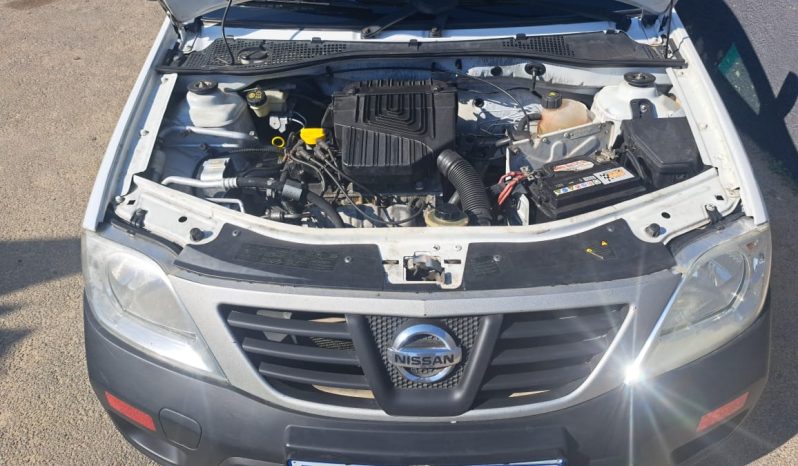 2015 Nissan NP200 1.6 Manual full