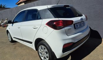 Hyundai i20 1.0 Fluid Manual Petrol full