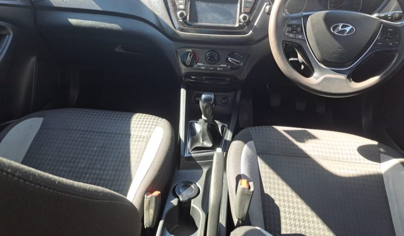 Hyundai i20 1.0 Fluid Manual Petrol full