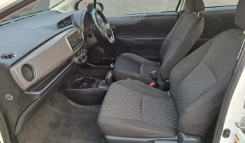 Toyota Yaris 1.0 XI 3-dr [Manual ] full