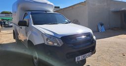 2021 ISUZU KB 250 2.5D