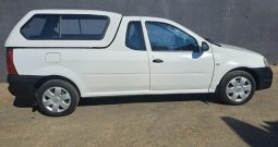 2015 Nissan NP200 1.6 Manual