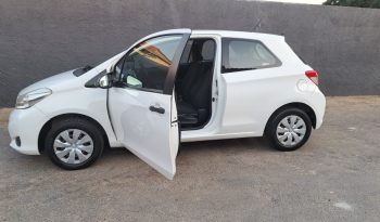 Toyota Yaris 1.0 XI 3-dr [Manual ] full