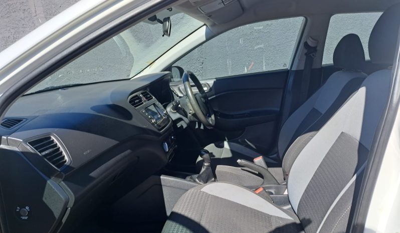 Hyundai i20 1.0 Fluid Manual Petrol full